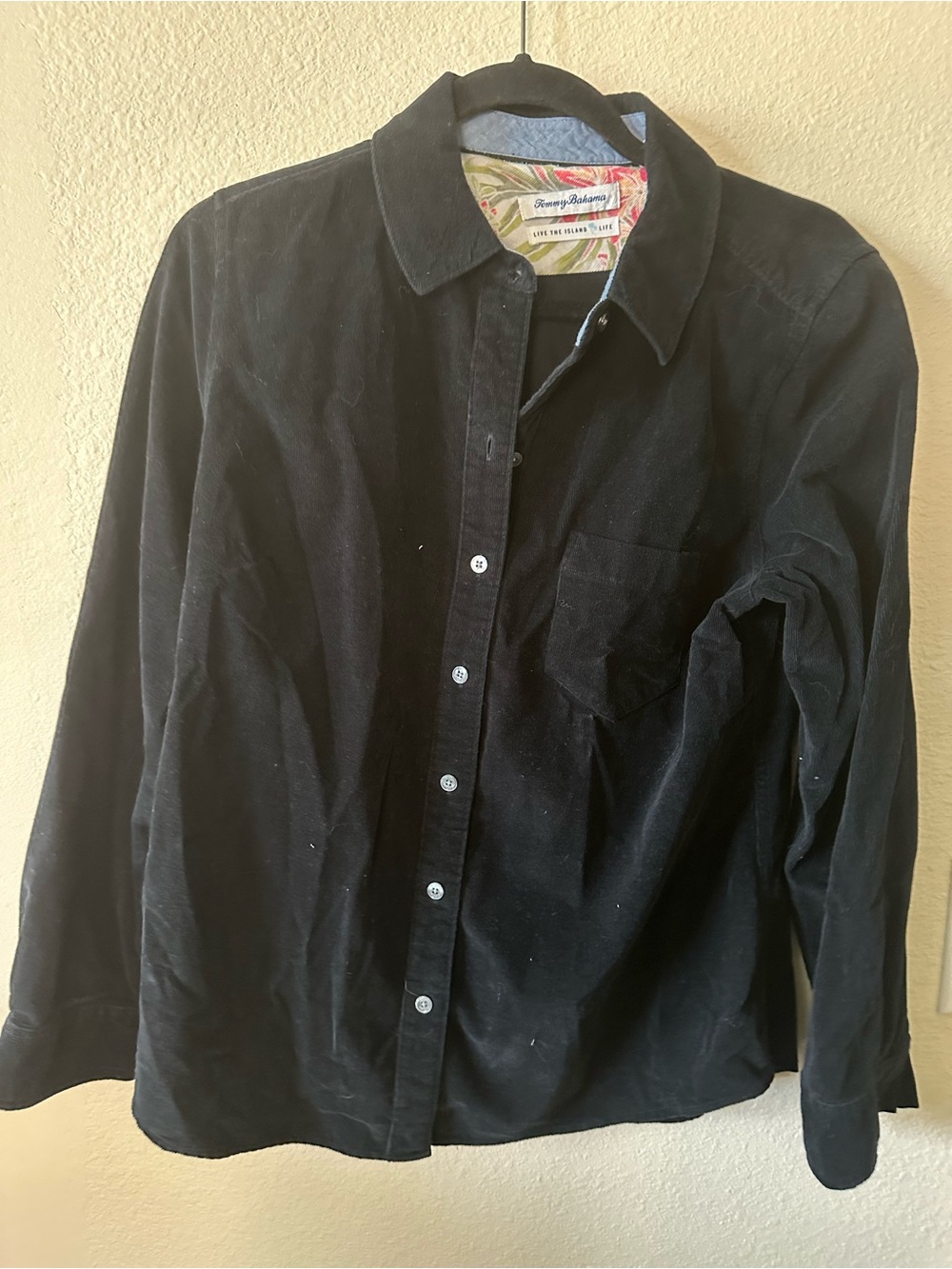 Tommy Bahama Women's Black Corduroy Button-Down Shirt size M/ NWOT 1391